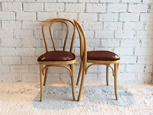 The Nave – Chairs Thonet Years 60