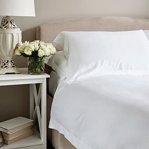 Bamboo Bed Linen - Luxury 100% Bamboo Plain White Duvet Cover with a Plain Oxford Border - 300 Thread Count - Assorted Sizes (White, Double - 200cm x 200cm (LxW))
