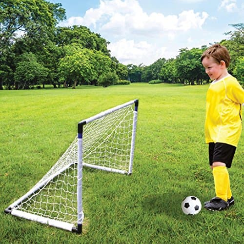 Daily Basic Kids Fun Indoor &amp; Outdoor Plastic &amp; Nylon 2 in 1 Soccer &amp; Hockey Game Set