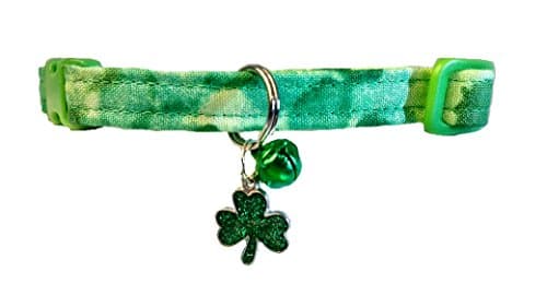 St Patrick's Day Cat Collar Green With Clover Charm and Bell Breakaway For Safety