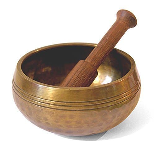Medium Mountain Hand Hammered Nepal Brass Tibetan Singing Bowl &amp; Stick - For Healing / Meditation / Cleansing / Feng Shui / Decoration - Free Postage - Fair Trade by Mystery Mountain
