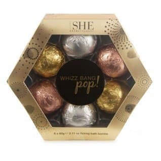 Om She Aromatherapy Hexagon Bath Bomb Set – Includes 6 Fizzing Bath Bombs - Vegan Friendly – Paraben Free – Sulfate Free – Cruelty Free – Made in Australia