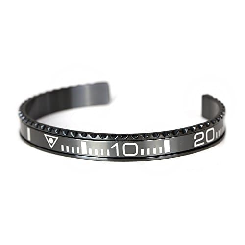 Unidirectional Bezel Bracelet in Black PVD with Grey Inset