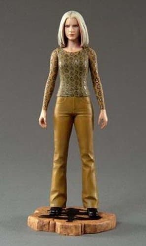 Moore/Buffy White Witch Willow Preproduction Boxed Figure by Moore Action Collectibles