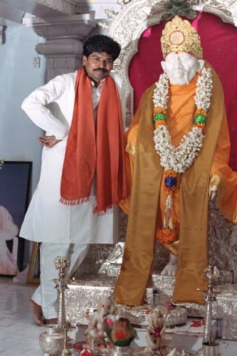 Photo: Sri Kaleshwar Next to Baba Statue (Medium Size)