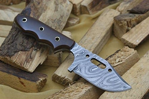 Knife King Damascus hunting bowie knife. Micarta handle.Razor sharp. Solid quality hunter.Comes with a sheath.