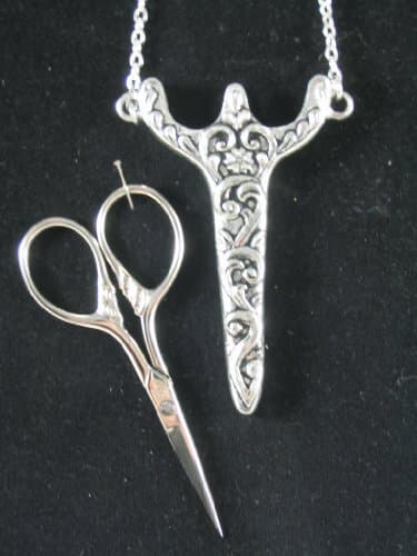 Heirloom Celtic Pewter Chatelaine 2 1/2" Embroidery Scissors + Velvet Bag