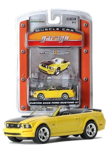 Greenlight MCG Stock & Custom - 2006 Chevy Camaro Concept (Custom) - Series 3 (1/64 Scale)