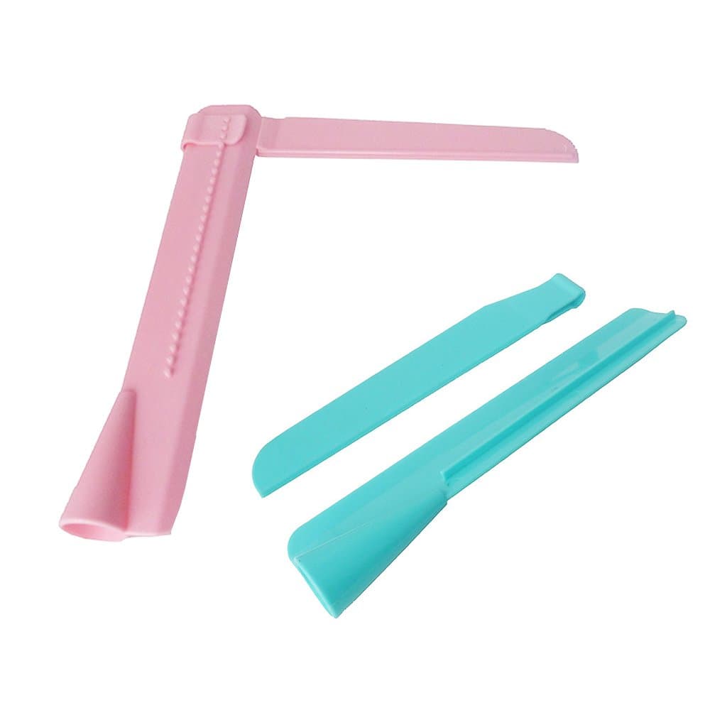 2 Pack Adjustable Cake Scraper Smoother, Fondant Cream Spatula Cake Edge Side Decorating Tools for DIY Christmas Baking Wedding Birthday Cake Mold