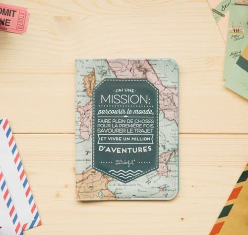 J'ai Une Mission Passport Holder [In Foreign Language]