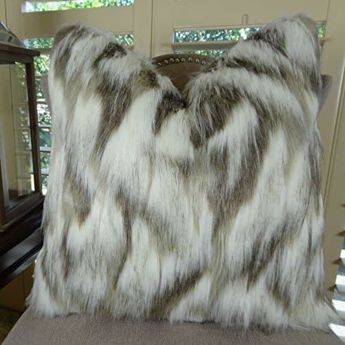 Thomas Collection handmade throw pillows, luxurious throw pillows, Ivory Beige Tibet Fox Luxury Super Soft Faux Fur Throw Pillow, INCLUDES POLYFILL INSERT, Handmade in US, 17405