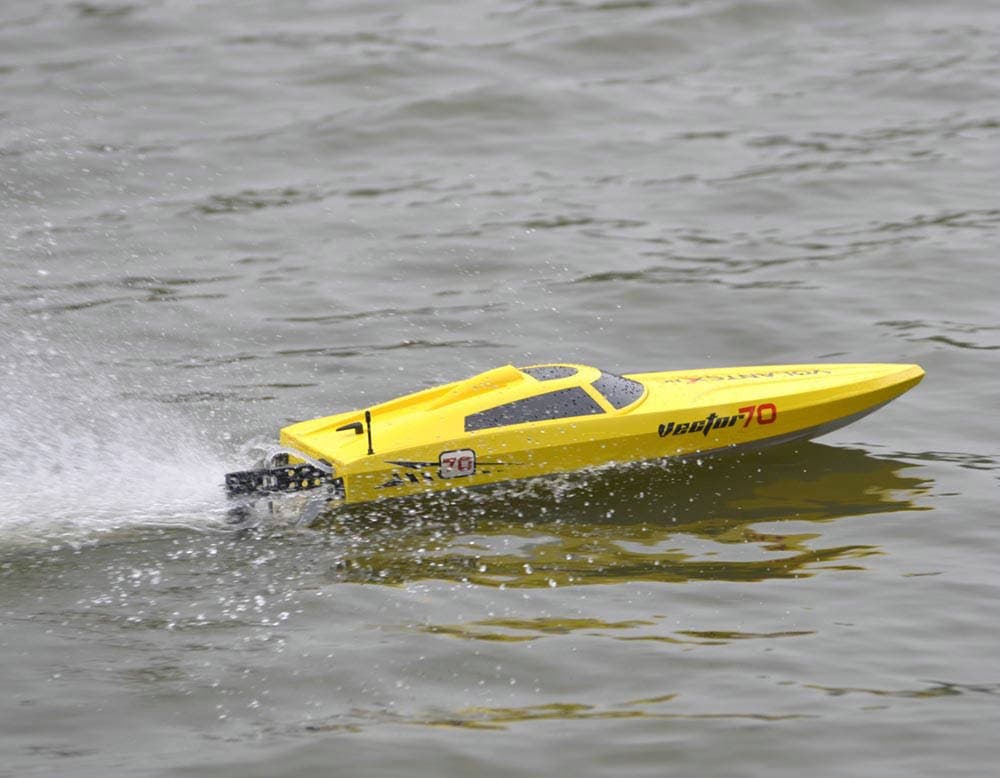 2.4Ghz Radio Control Control Vector 70 27" High Speed Super Race Boat ABS Unibody RTR RC w/ESC Brushless Motor (Yellow)