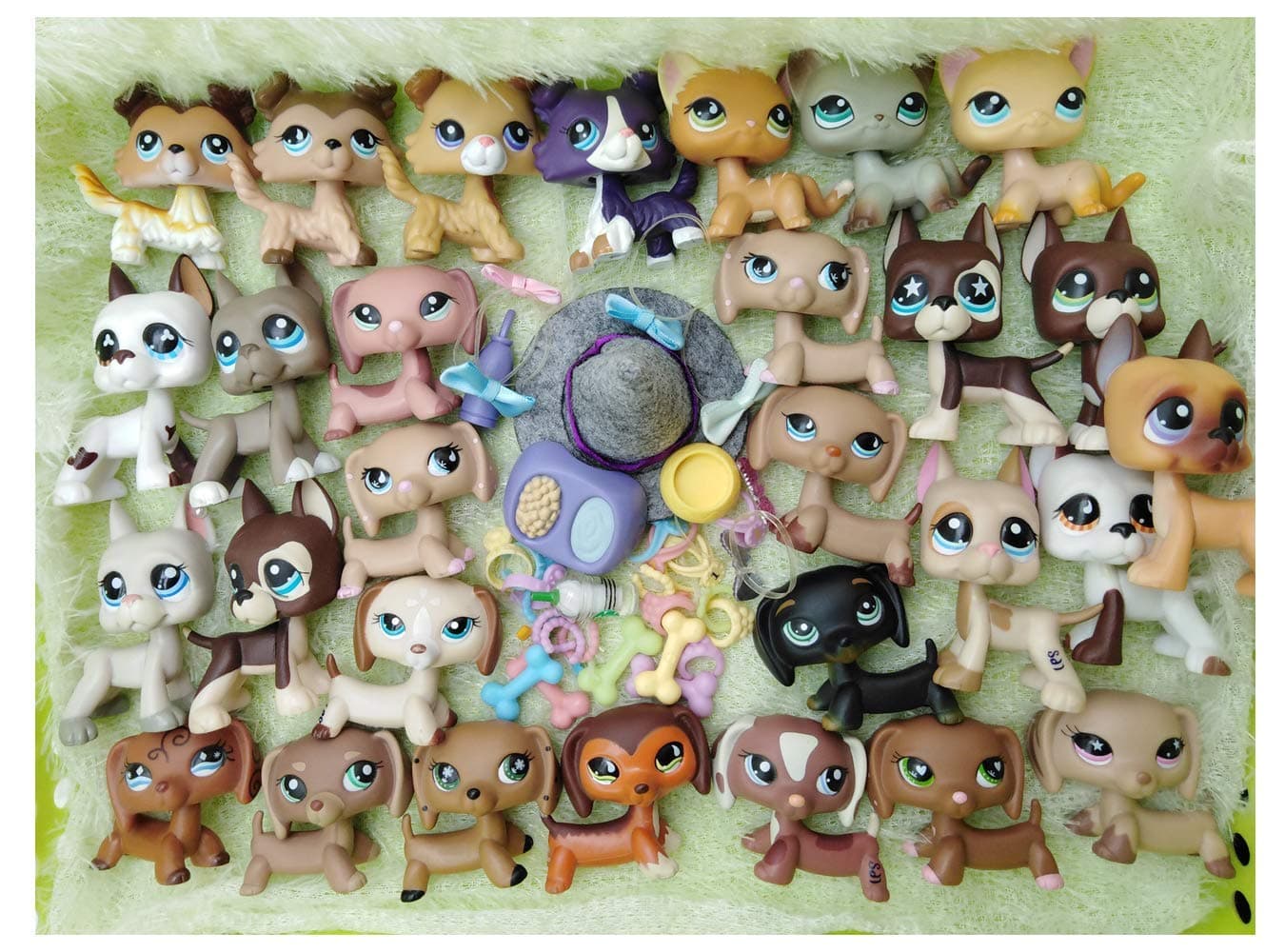 Emmas 1995 (lps Pets Random 5pcs & lps Accessories Random 8pcs) lps Short Hair Cat Collie Family Random Pets Suprise Gift Yellow