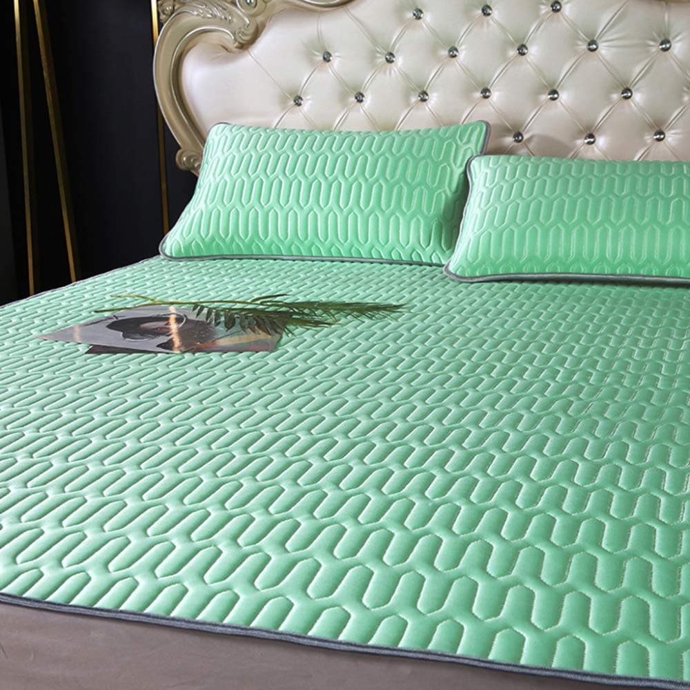 Haowen Cooling Mat With Pillowcase, Foldable Folding Summer Ice Silk Emulsion Cover, Chill Mattress Gel Pad Comfortably Cool Bed Cover,3-150 * 195Cm