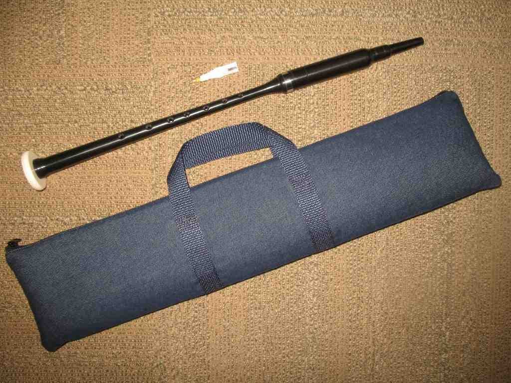 GIbson Long Poly Practice Chanter, Gibson Reed, Padded Denim Chanter Case
