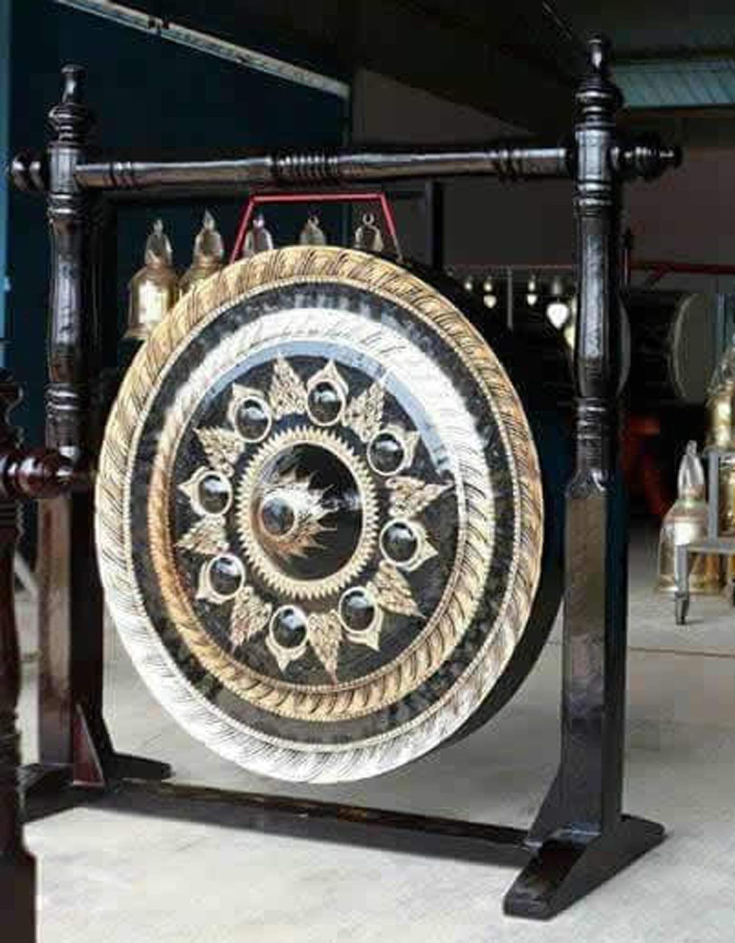 Large Bronze Gong With Stand 47" Black