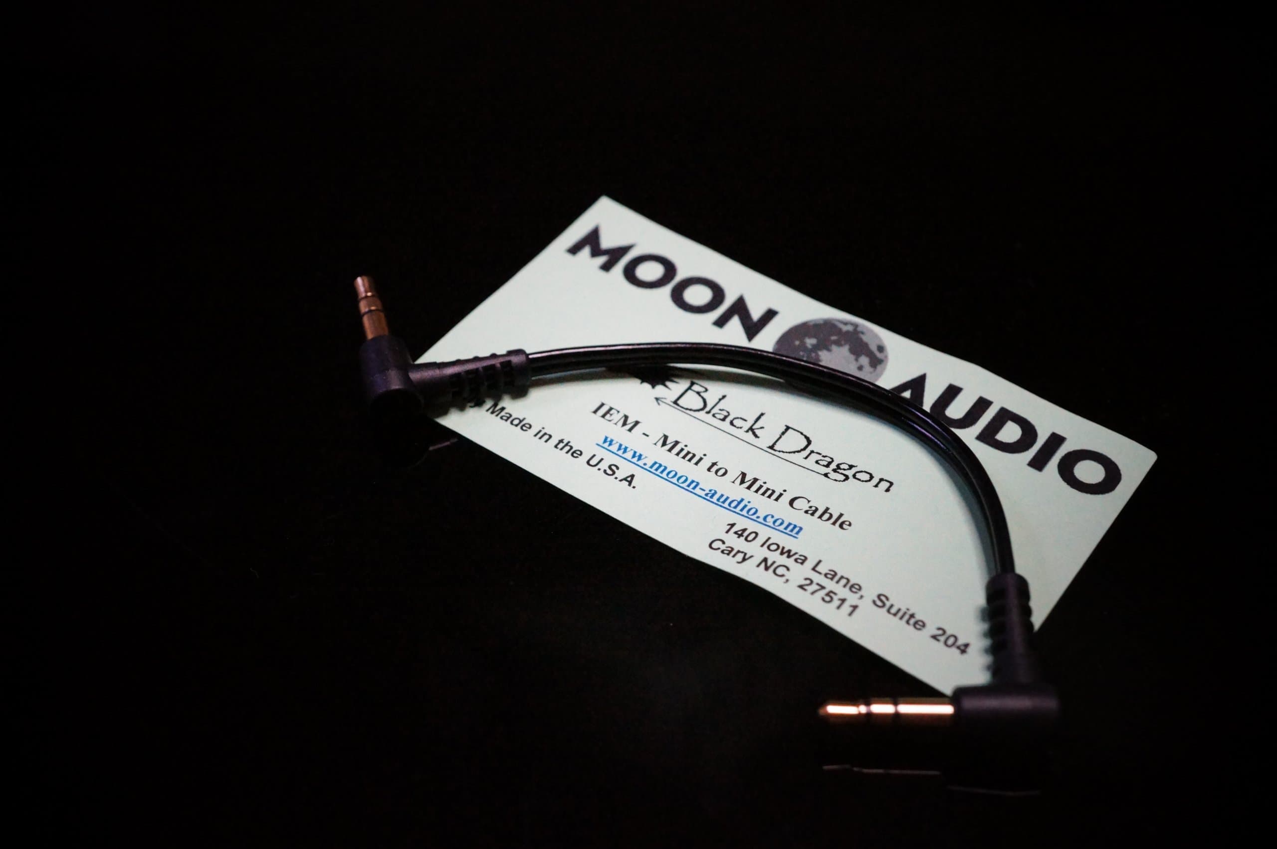 Moon Audio Black Dragon v2 3.5mm to 3.5mm replacement upgrade cable for Headphone amplifer dock cable