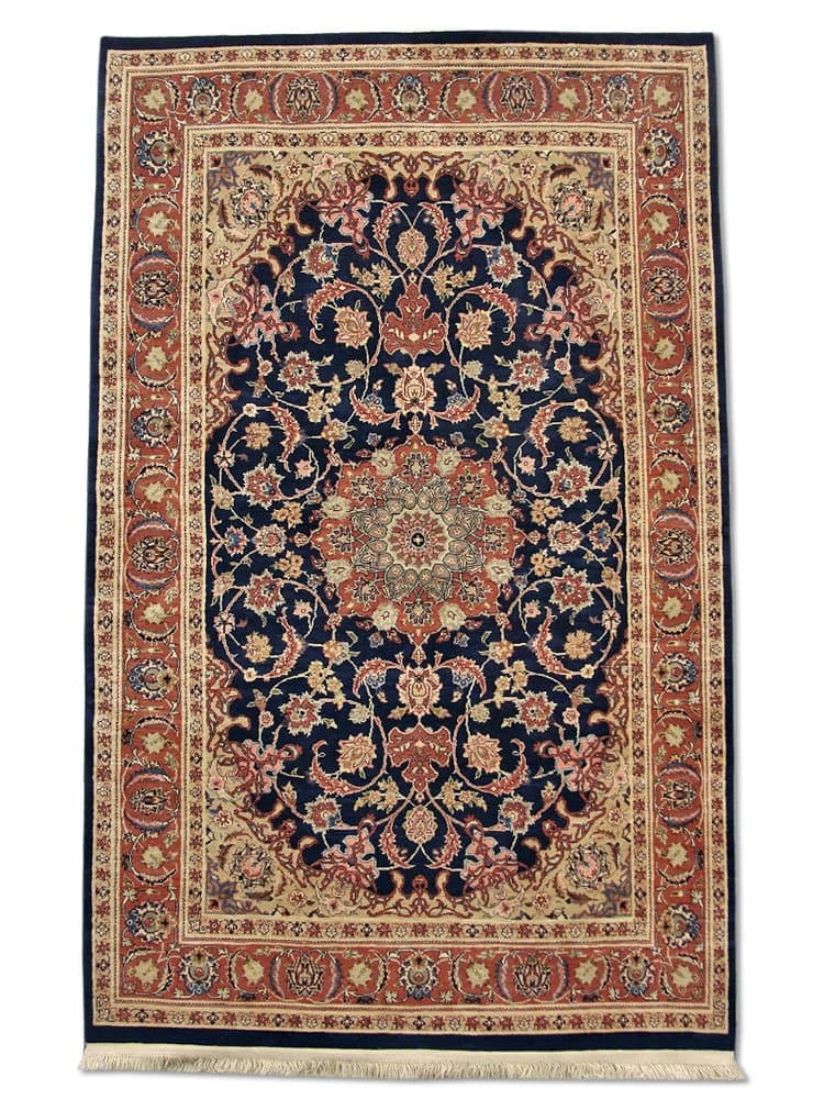 Traditional Persian Handmade Isfahan Rug, Wool, Deep Midnight Blue, Medium, 136 X 215 cm, 4' 6" x 7' 1" (ft)