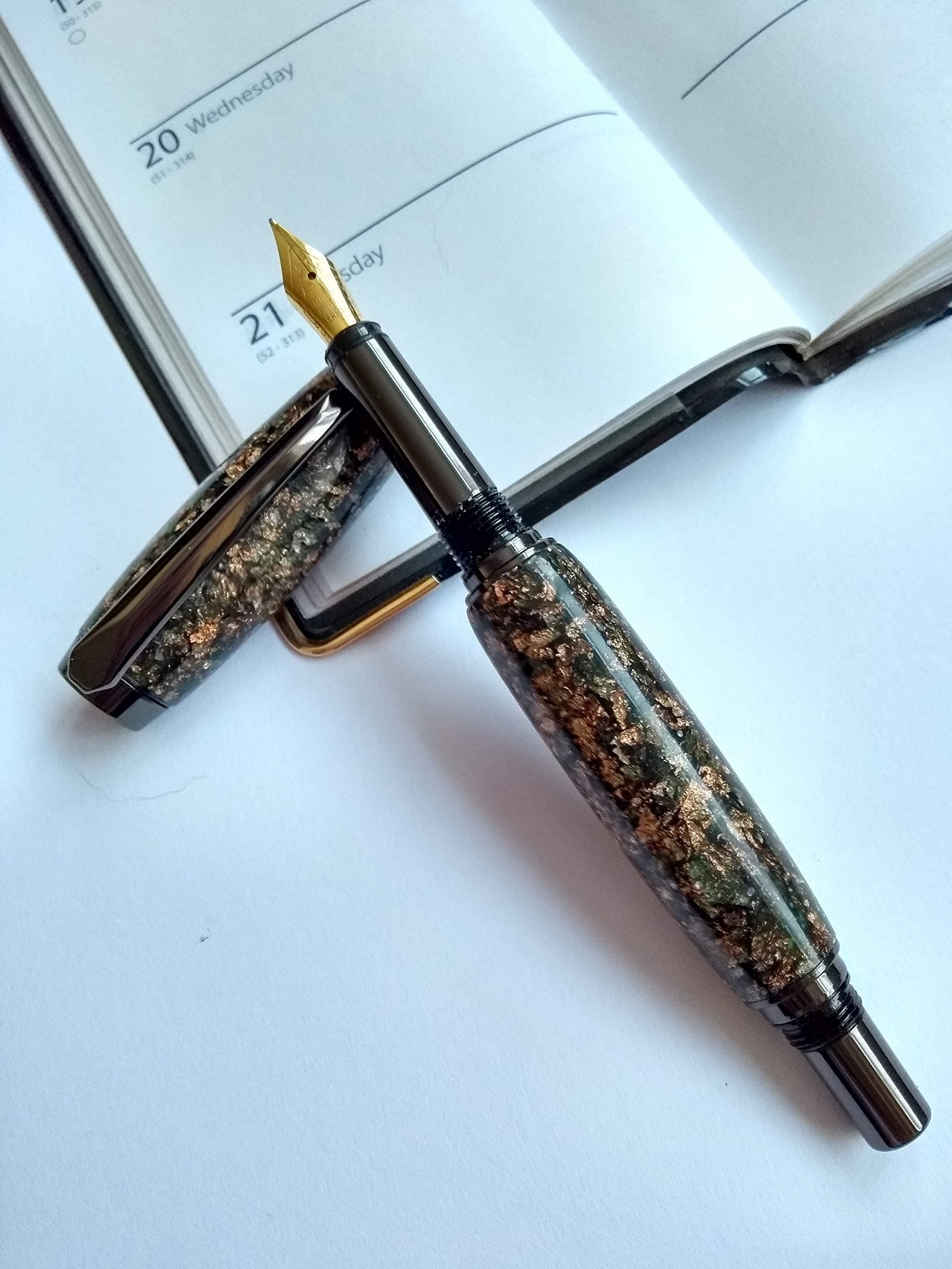 unique handmade, hand turned cartridge fountain pen