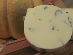 Farmers w/ Basil Cheese 8 oz.