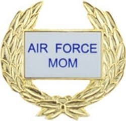 US Air Force Mom Wreath 1-1/8" Lapel Pin