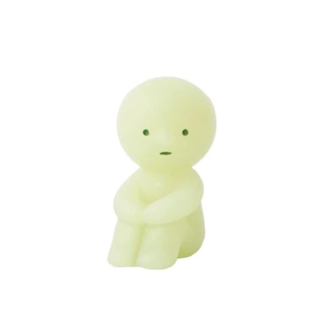 Smiski Hugging Knees ZipperBite Glow in The Dark Zipper Pull