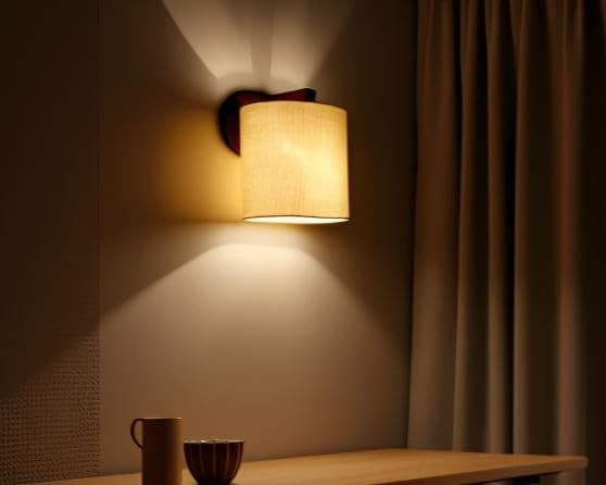 Wooden Surface Mounted Classic Fabric Oval Shape Wall Lamps (Beige)