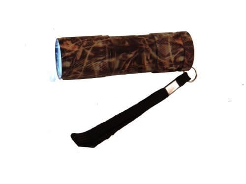 WOODLAND CAMO 9-LED Flashlight - WHITE LED (camo styles may vary)