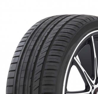 Kinforest KF550 Tire- 235/55R19 101W
