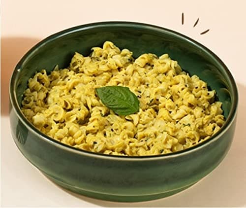 Yu Foodlabs Pasta - Ready to Eat - 2 Three Cheese + 2 Peri Peri Combo - Instant Meal - Pack of 4 - No Preservatives & Additives - 100% Natural & Vegetarian - Instant Food in 4 mins - 800 GMS