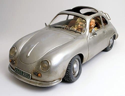 Guillermo Forchino Business Trip Figurine