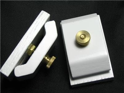 Hang-Ups Mini White Quilt Hangers Clamps Clips