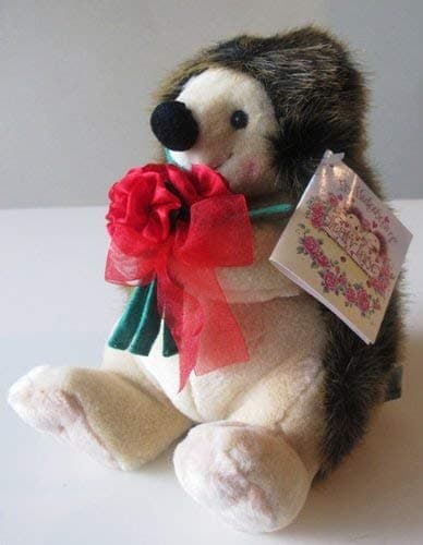 Russ Leafy Lane Hedgehog with Flowers Berrie