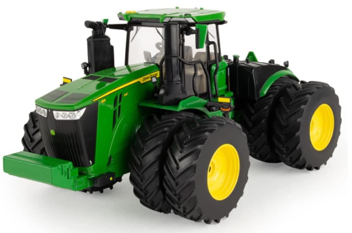 9R 540 Prestige Collection Tractor 1/32 Scale Ages 14+