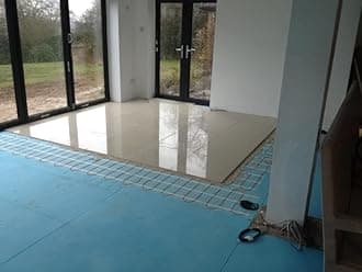 XPS Foam Insulation Boards 1200 x 600 x 20mm - QTY-35 - Coverage 25.2m2 - Electric and Water Underfloor Heating Tile Laminate Underlay Thermal Extruded Polystyrene Insulation Sheets