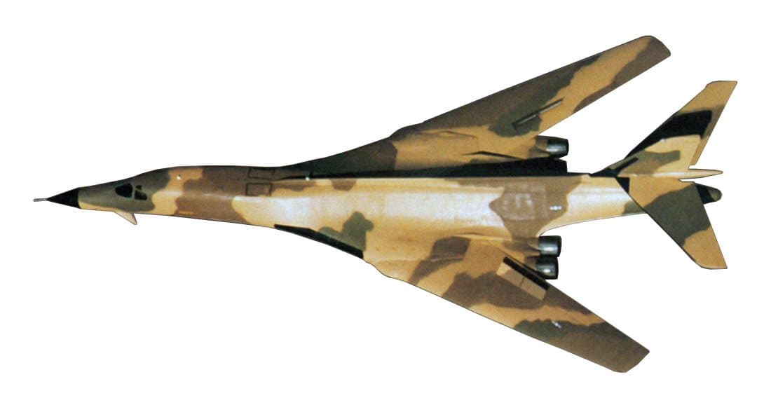 Models 1:144 Scale "B-1A Bomber Test Camo" Model Kit