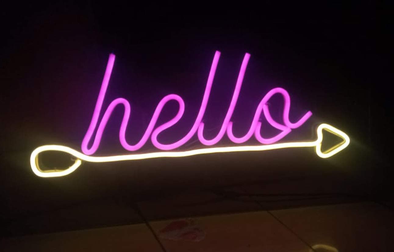 Red Snoopy Hello LED Neon Signs Light Lamp with Adapter Decorative Lights Wall Decor (Warm White)