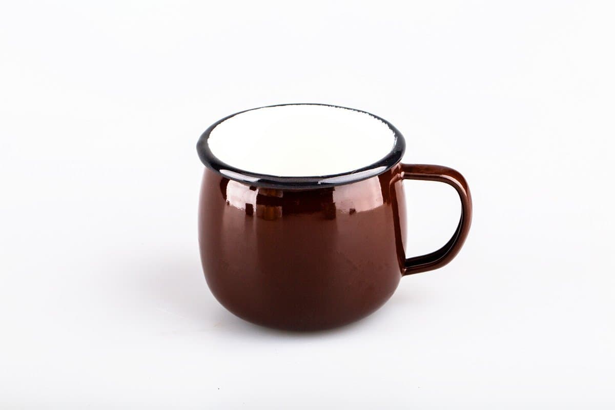 Enamel Mug with Green Rim, Camping Coffee Tea Cup with Tree Pattern and WILD FREE Character Design, Great or Outdoor or Picnic (6.6oz 350ml) (Brown)