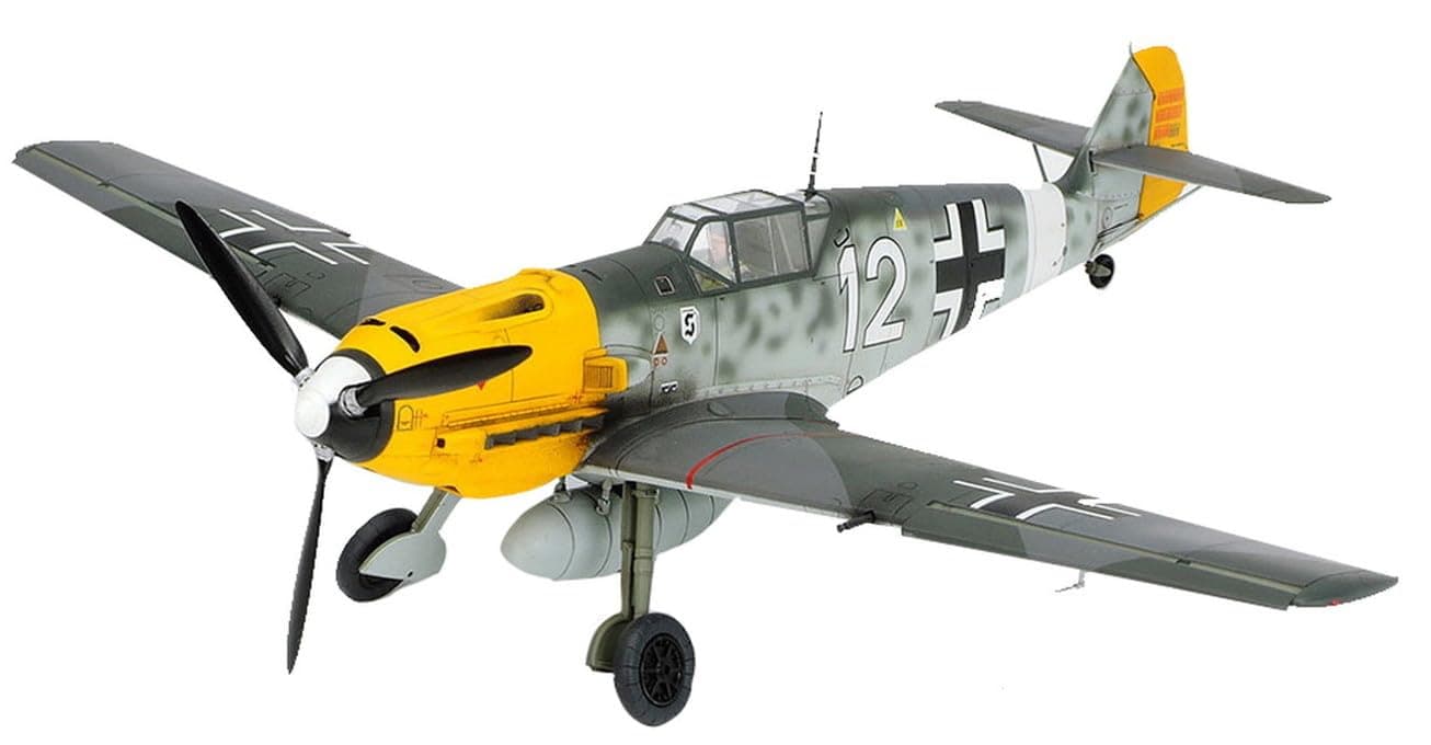 TAMIYA 300061063 – 1: 48 WWII Model Set Messerschmitt BF109E-4/7 Trop