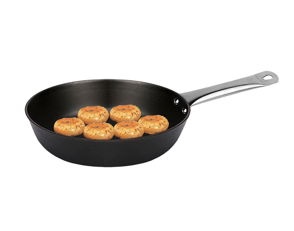 amicus Pre-Seasoned Iron Frying Pan for Cooking, Deepfry, Stirfry, Fish Omlette Egg Frypan, Gas Stove & Induction Friendly, Naturally Nonstick, 22 Cm, 1.5 Litre, 1.05 kg