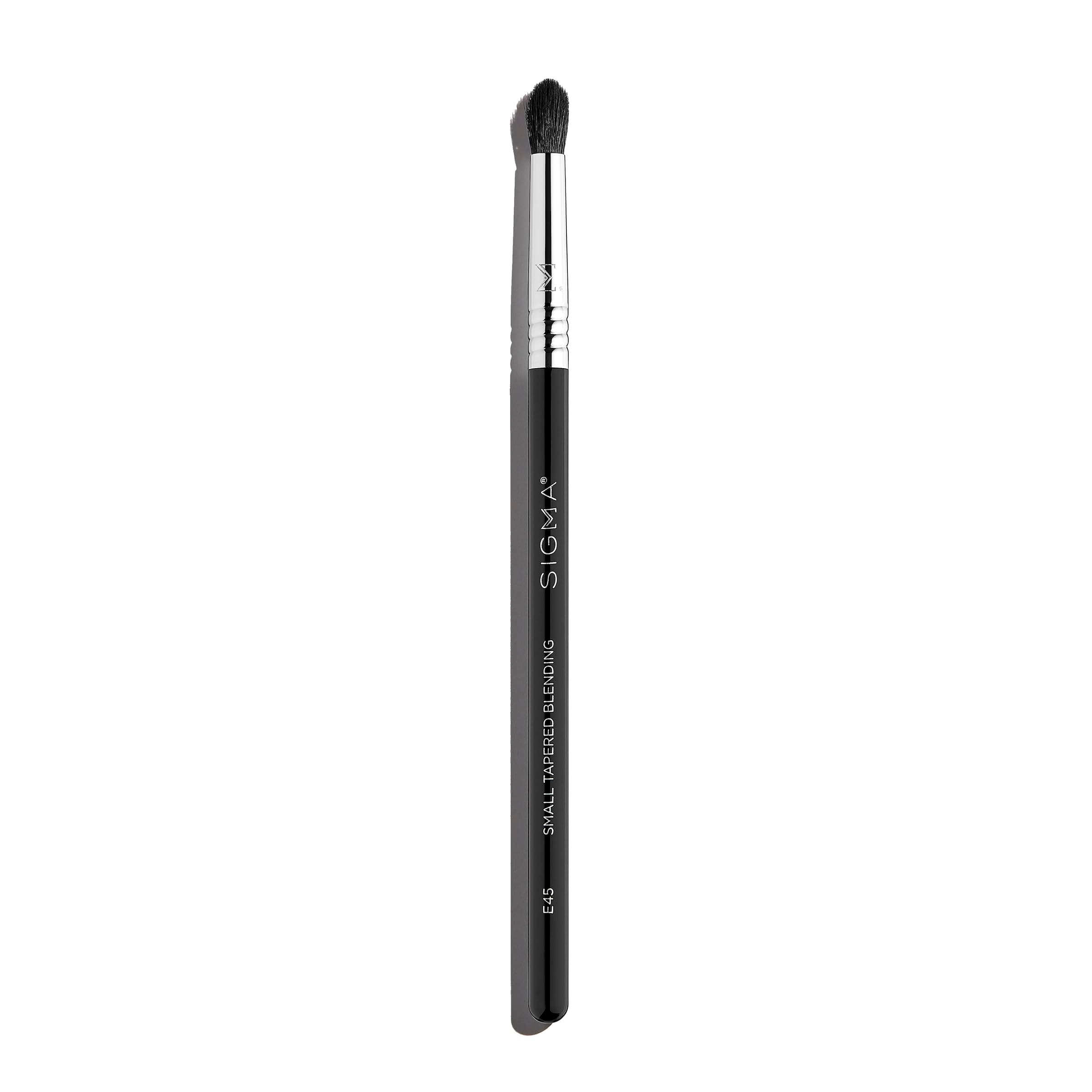 Sigma Beauty Professional E45 Eye Makeup Brush – Small Tapered Eyeshadow Blending Brush with SigmaTech® fibers for Seamless Eyeshadow Blending, Pointed Eyeshadow Brush for the Perfect Cut Crease
