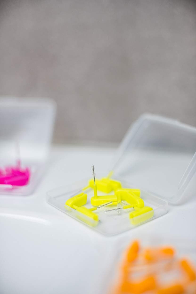 Wingbrush® Interdental Brush Refill Set 8 S (ISO 1) x Replacement Brushes + Travel Case As Seen from Die Höhle der Löwen