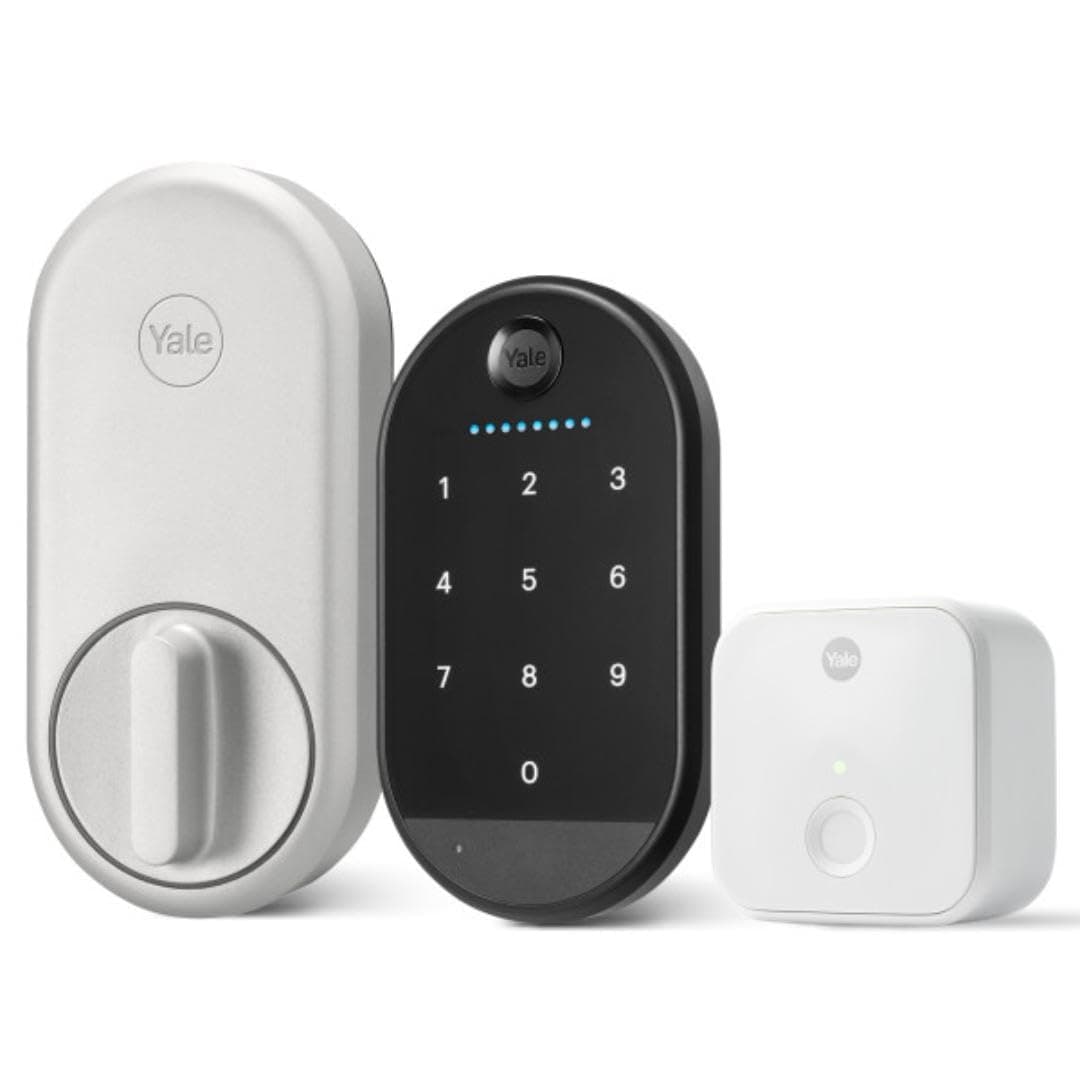 Yale Approach with Keypad - Wi-Fi Smart Lock - Retrofit lock fits replaces your thumbturn so you can keep your keys - Includes Bluetooth touchscreen keypad for keyless access