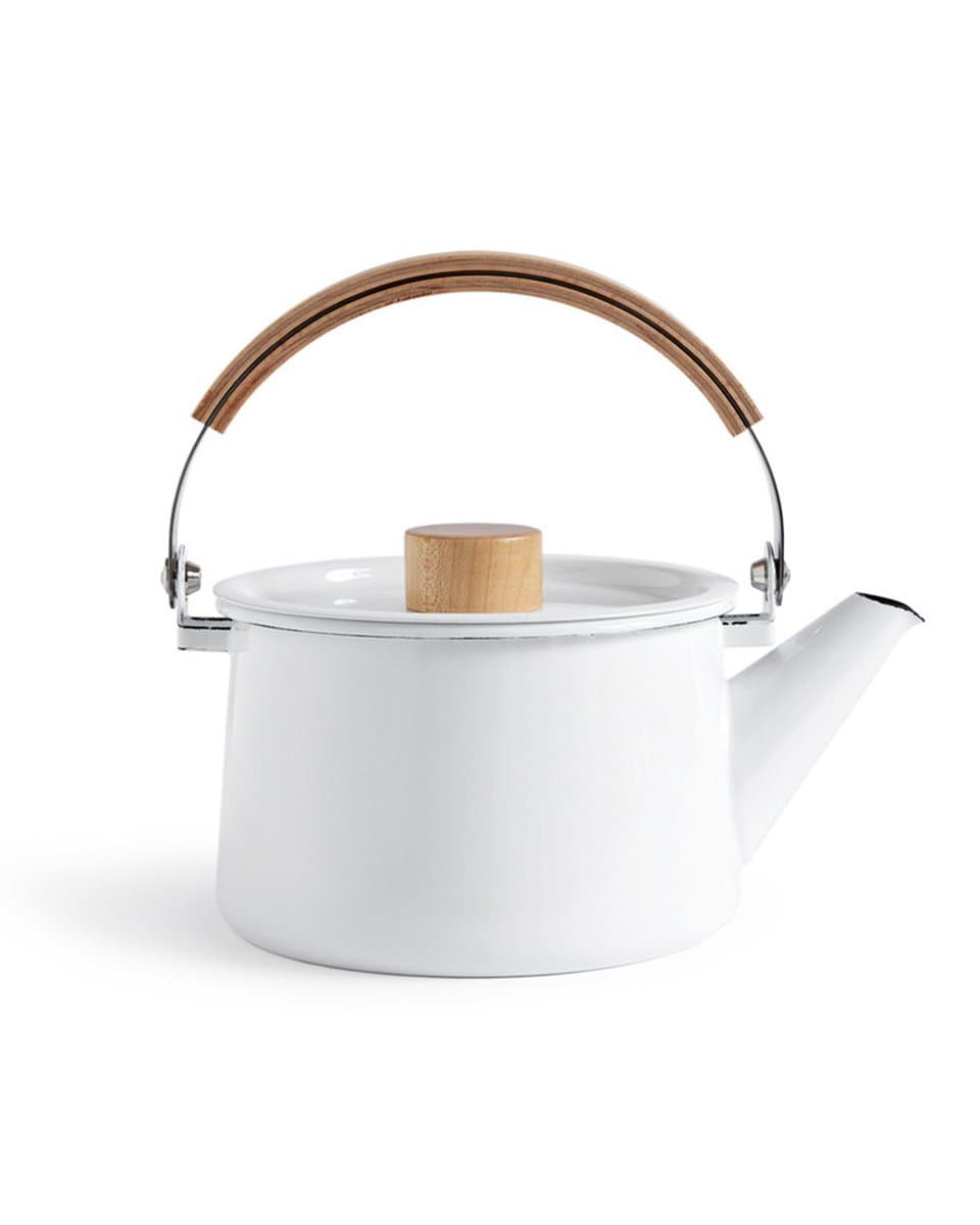 Kaico Kettle by Makoto Koizumi
