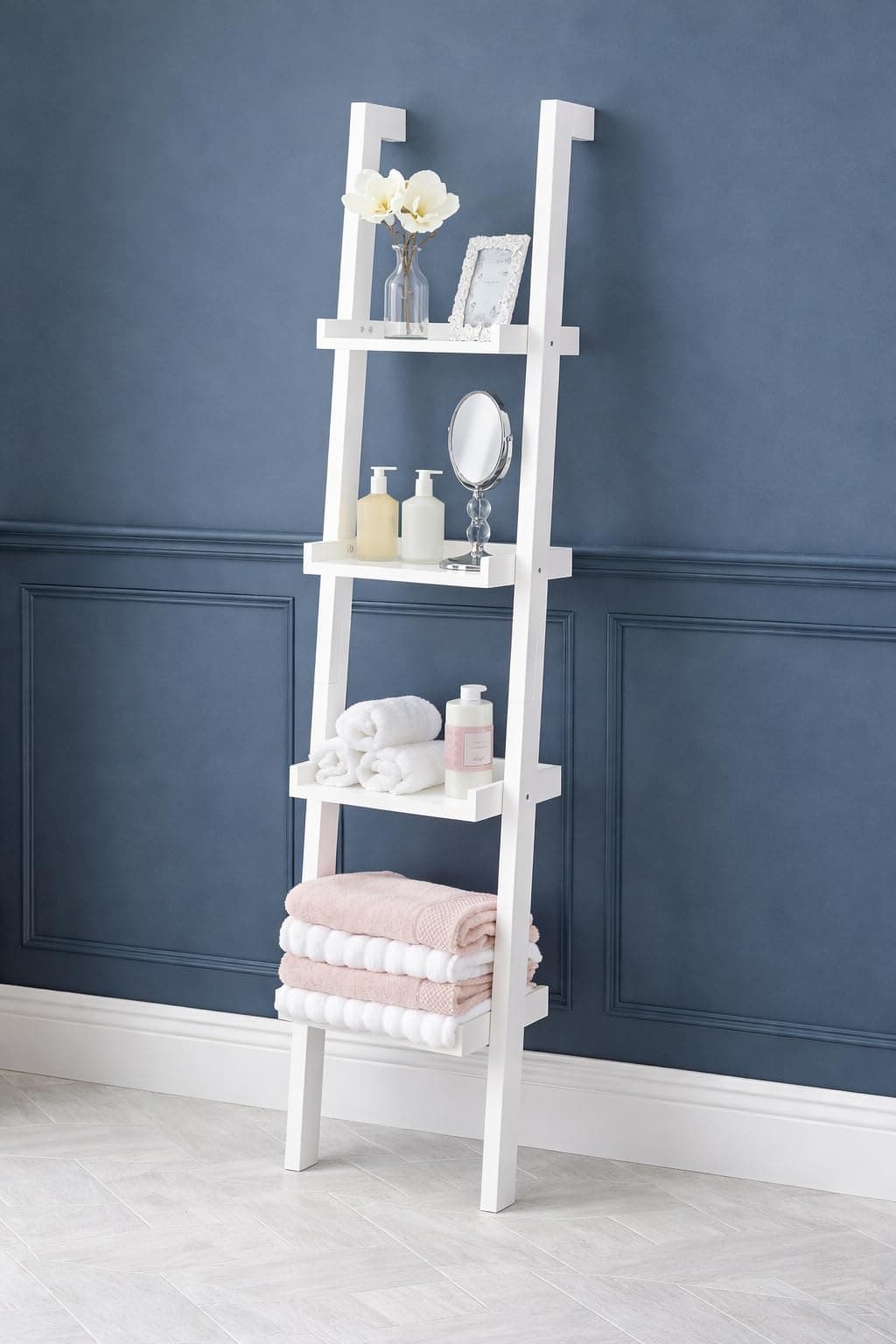 White Ladder 4 Tier Leaning Bookshelf with Retaining Edges, Slim Scandinavian Storage Unit for Bath, Living Room, Bedroom or Office – Floor Standing with Wall Fixing 180 x 36.5 x 34 cm