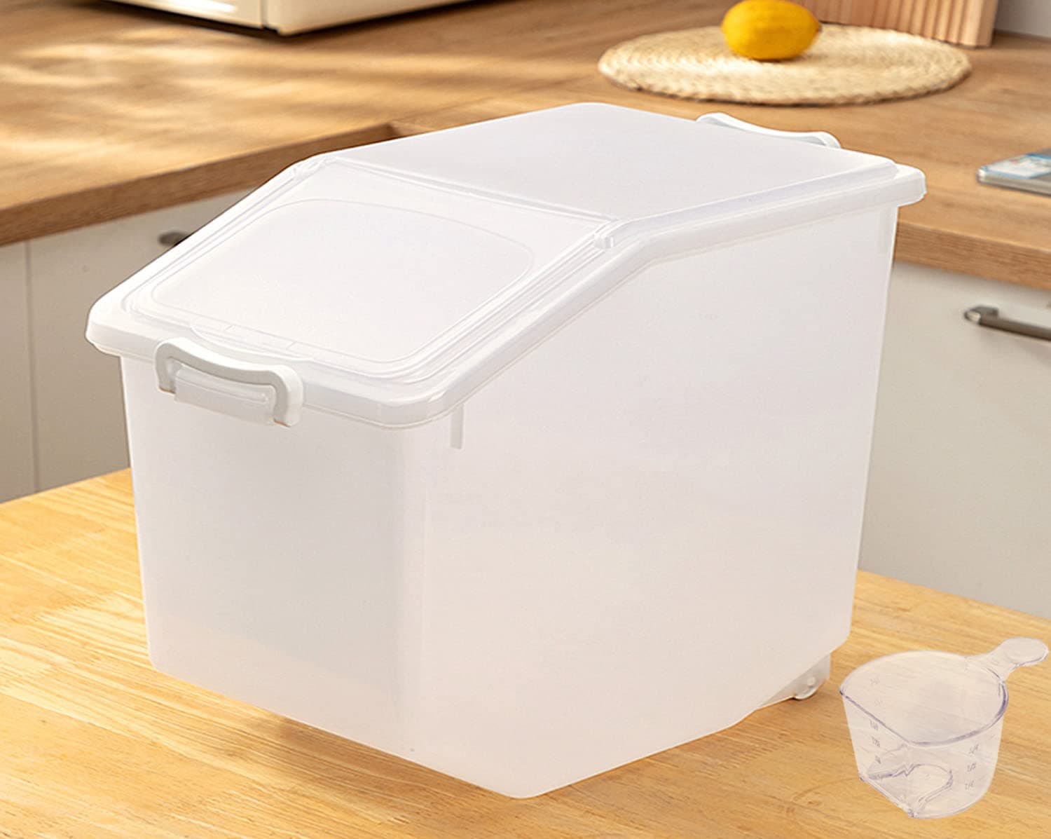 Premify Rice Storage Container 10kg - Food Storage Container with Lid, BPA Free Plastic Large Cereal Sotrage Box, Multifunctional containers for kitchen food with Measuring Cup