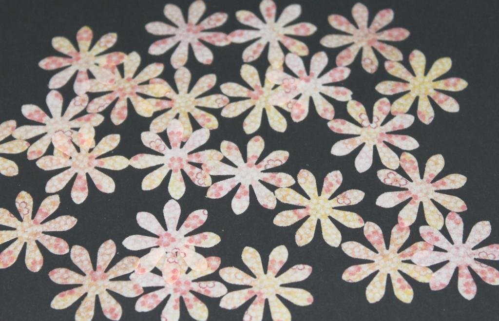 Summer Design Mini Flower x 24 precut edible cake topper (25mm)