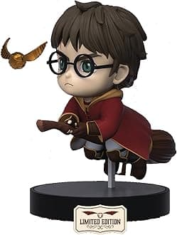 BEAST KINGDOM - Harry Potter Series - Harry Potter Limited Quidditch Version Figure