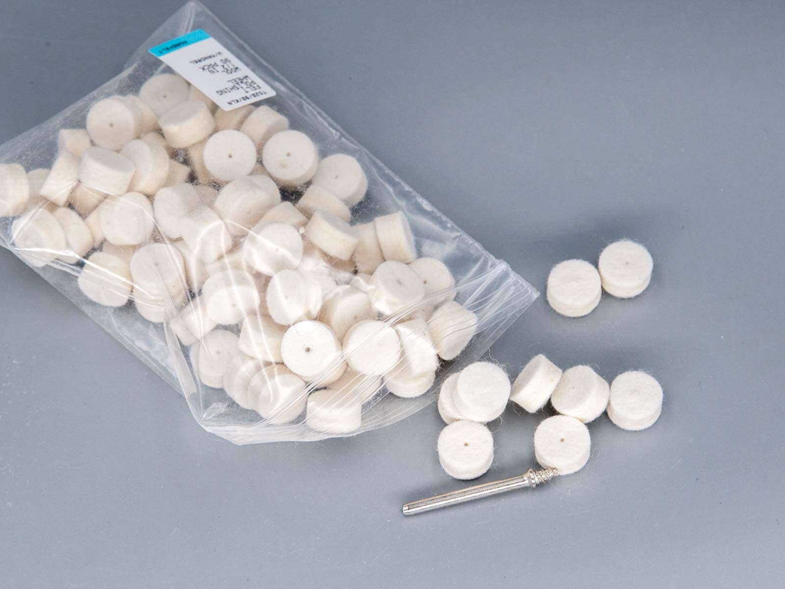 QTY 90 MOREFELT Wool Felt Polishing Buffing Wheels Bobs Buff 1/2" Diameter Replacement for Dremel 414