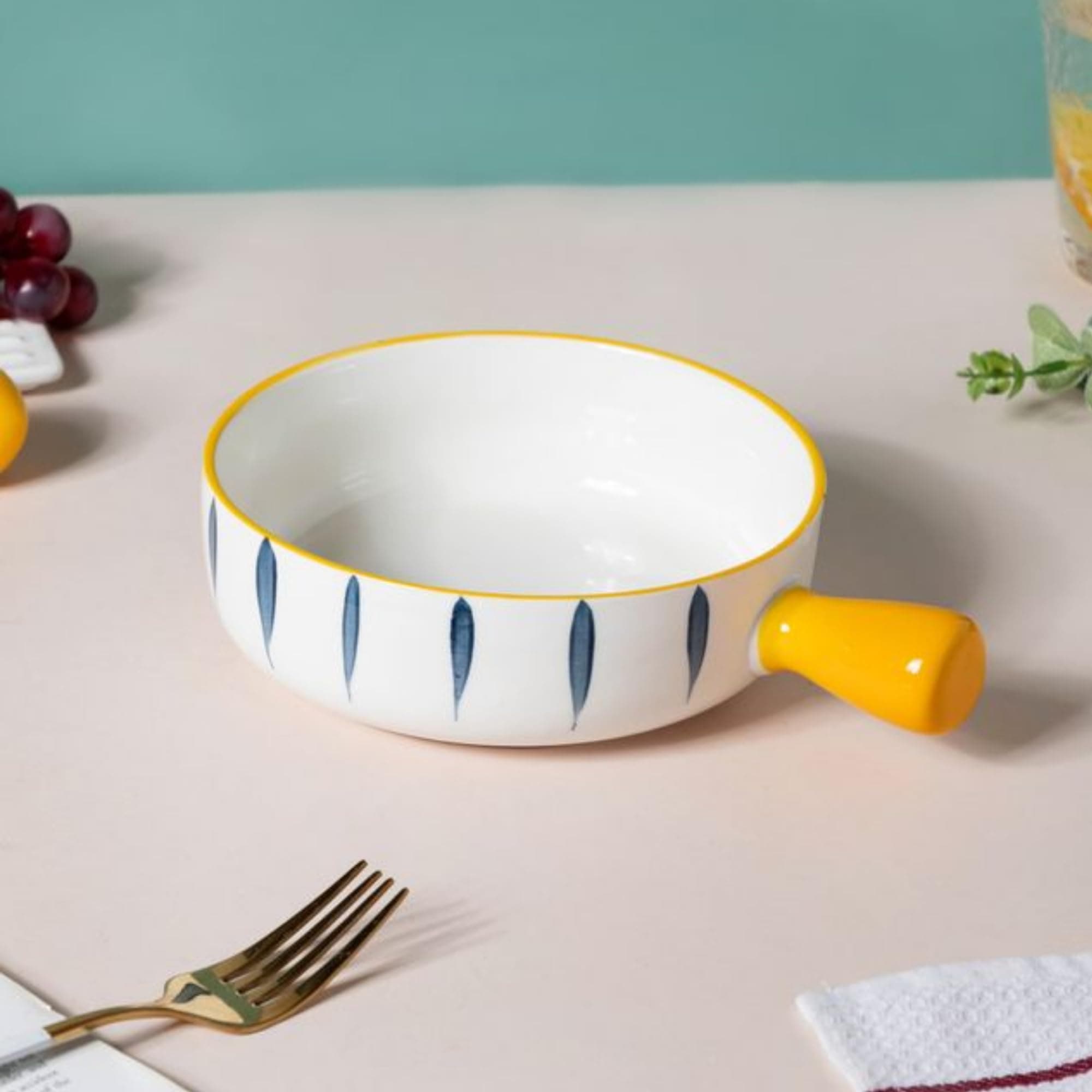 Nestasia Nitori Teardrop Round Ceramic Serving Bowl with Handle - Ideal for Serving Snacks, Salads,